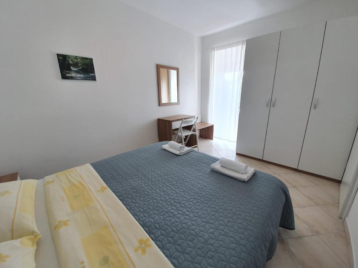 Apartmani Plaza سيلتسي المظهر الخارجي الصورة